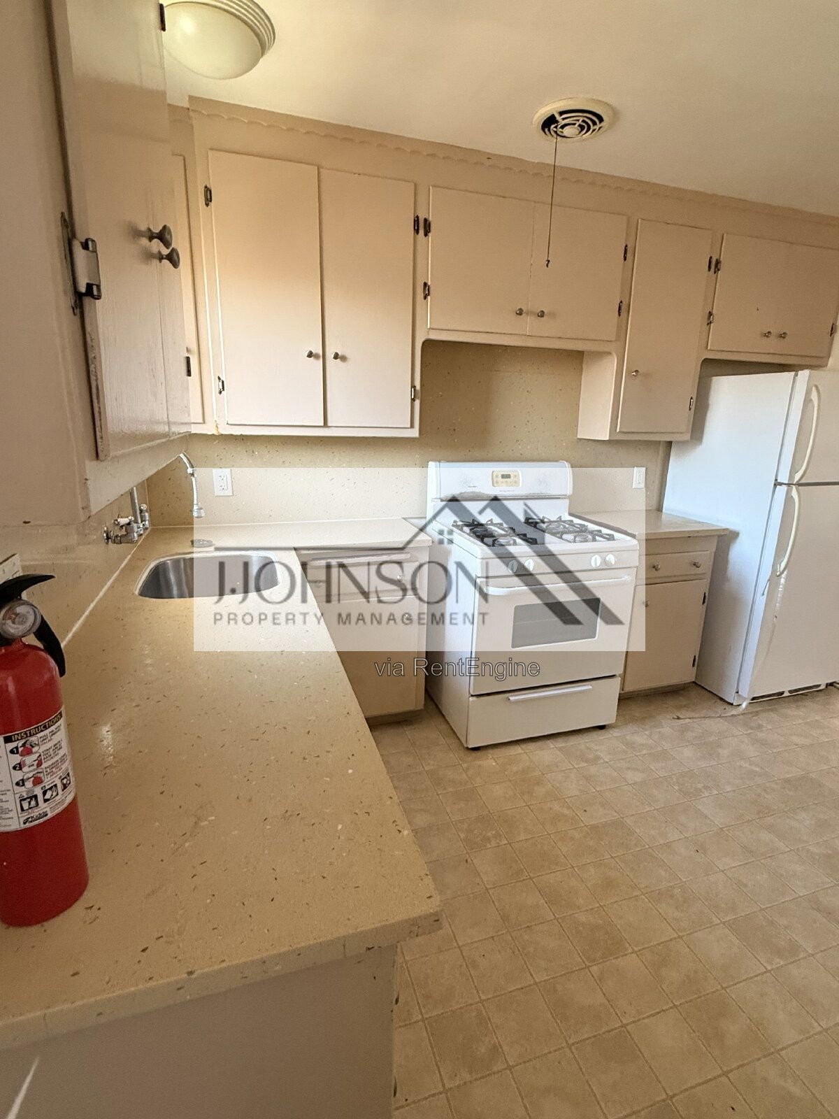 2 bed one bath unit property image